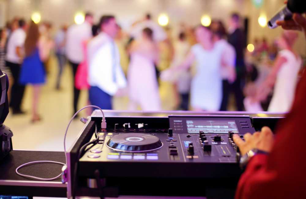 mesa dj y boda